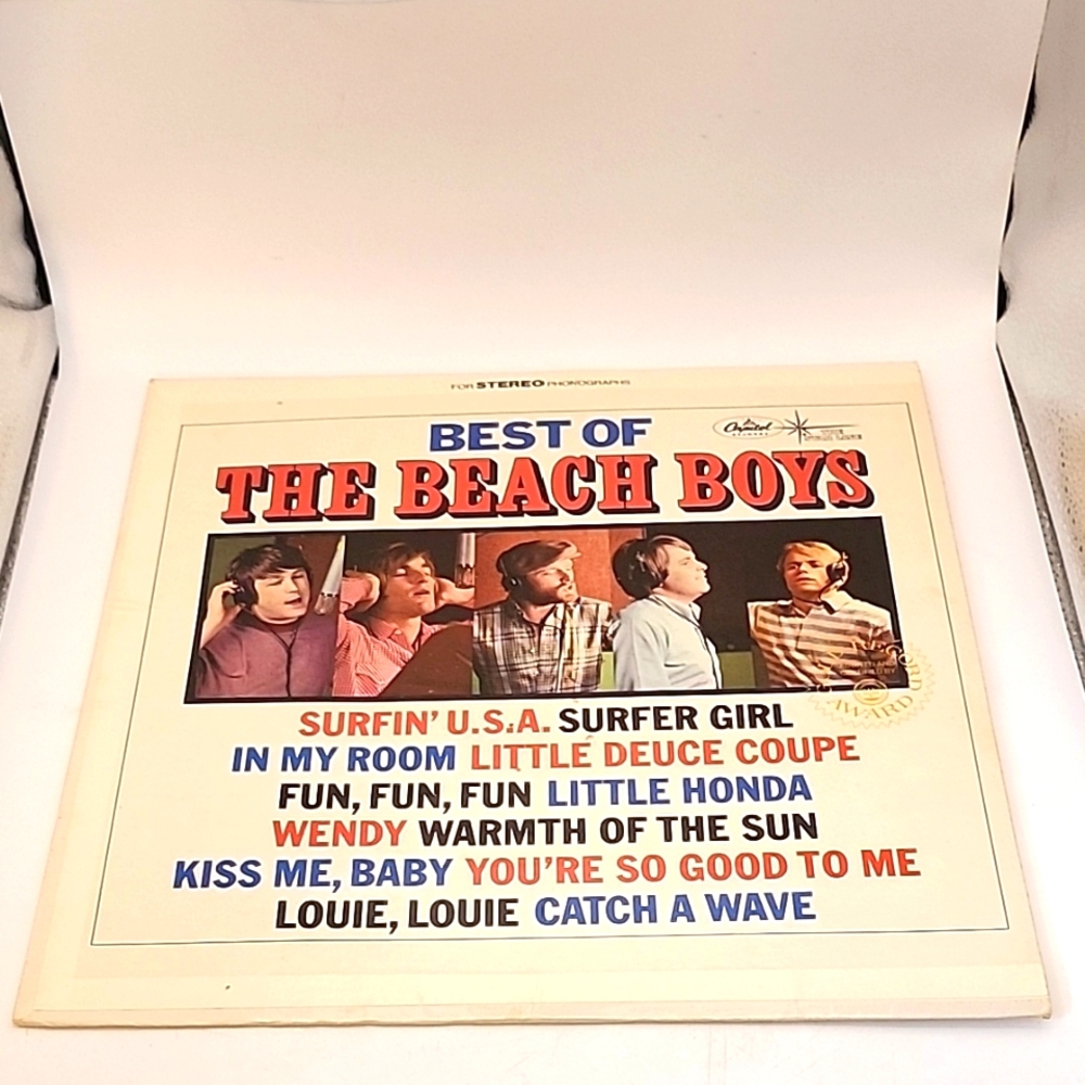 Vintage 1972 Best Of The Beach Boys Capital Records/The StarLine LP Vinyl Record
